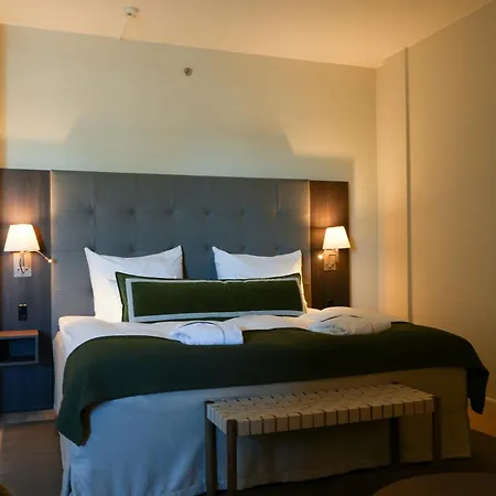 Clarion Hotel Post-2
