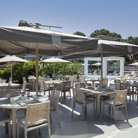 Doubletree By Hilton Kusadasi-2