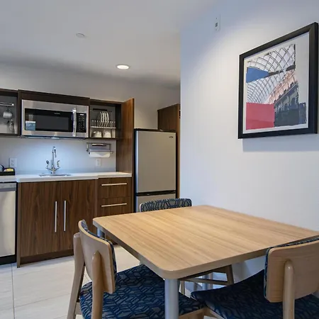 Home2 Suites By Hilton West Edmonton-3