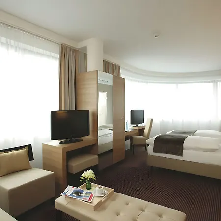 Hotel Berlin Alexanderplatz By Leonardo Hotels-2