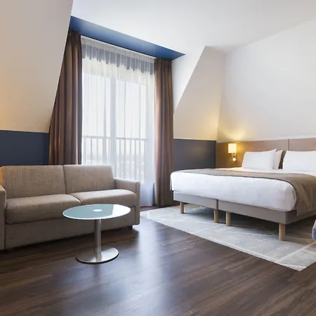 Kyriad Hotel Strasbourg Lingolsheim-2