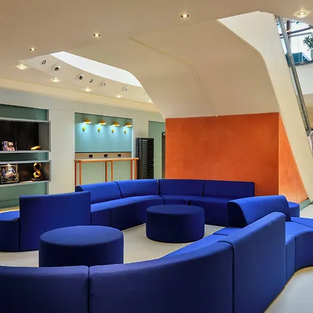 Lyf Chelsea London-2