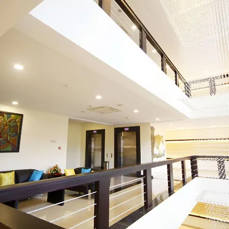Best Western Premier Garden Hotel Entebbe-3