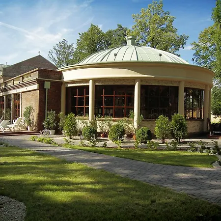 Manor House Spa Adults Only-2