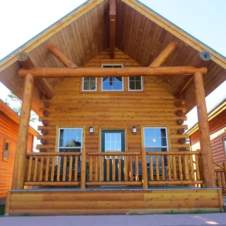 Cabins Of Mackinac & Lodge-2
