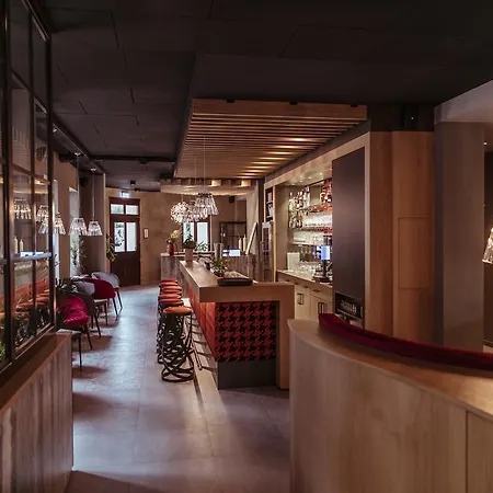 Alexxanders Hotel & Boardinghouse, Restaurant-2