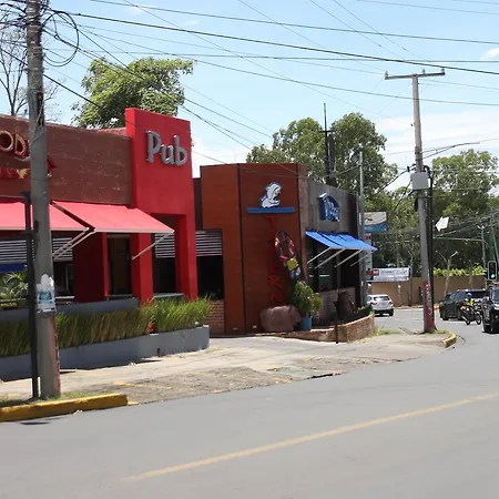Hotel Aloha Managua-2
