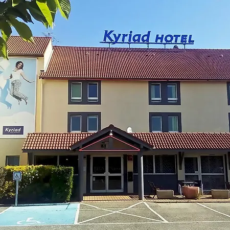 Kyriad Lyon Est - Saint Bonnet De Mure-2