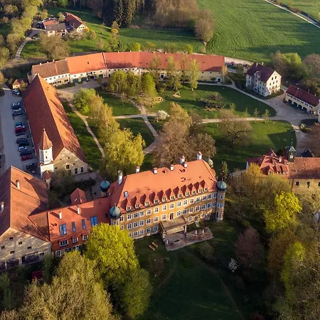 Hotel Schloss Blumenthal-2