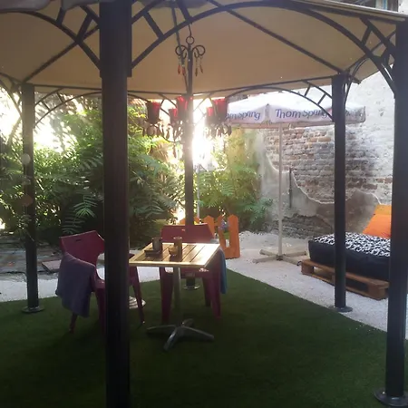 Scotty'S Boutique Hotel-3