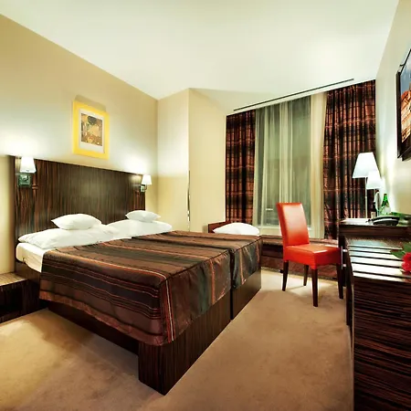 EA Hotel Crystal Palace-2