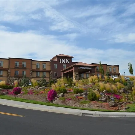 Inn At Cross Keys Station-2