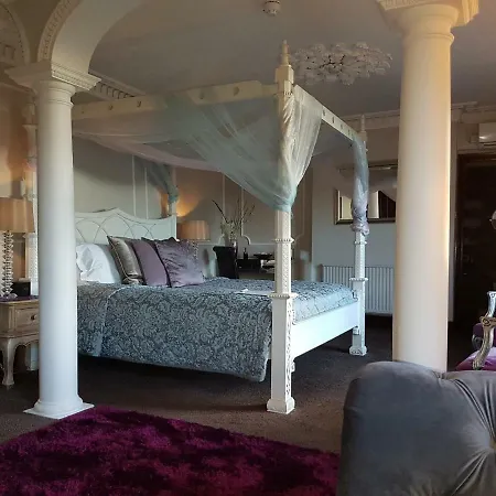 Redhill House Boutique Hotel-2