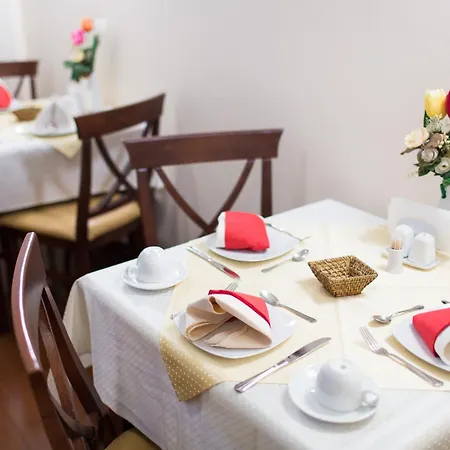 Vila Paris Boutique Hotel-2
