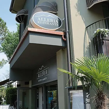 Hotel Aurora-3