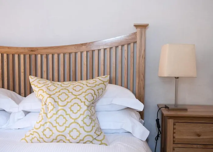 Wheelwrights Arms Country Inn & Pub Limpley Stoke
