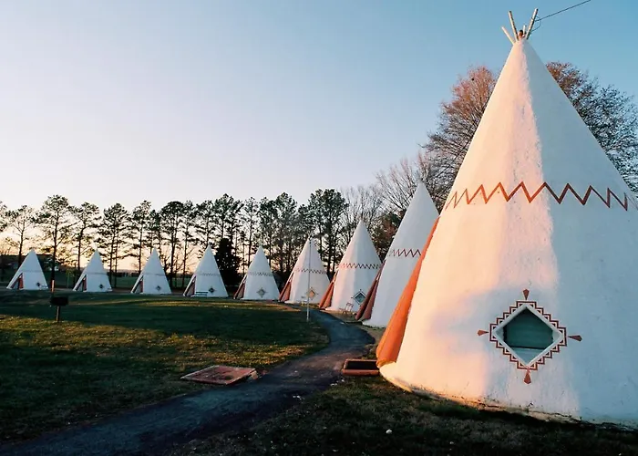 Historic Wigwam Village No 2