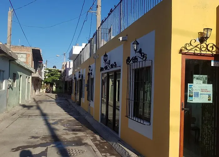 Posada Bugambilia