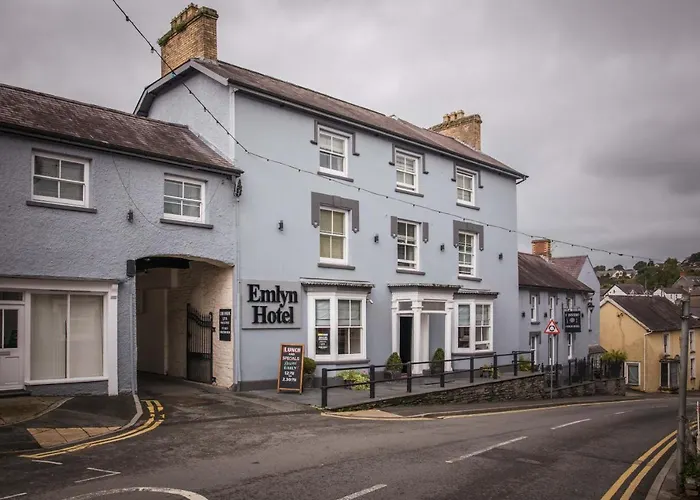 Gwesty'R Emlyn Hotel