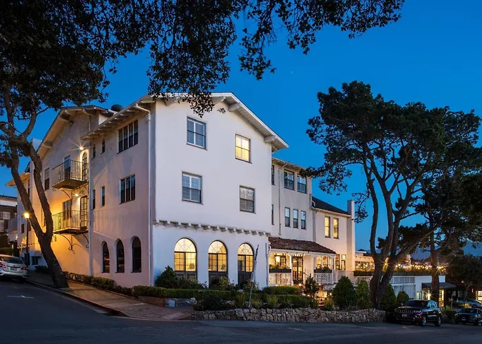 Pine Inn - Carmel