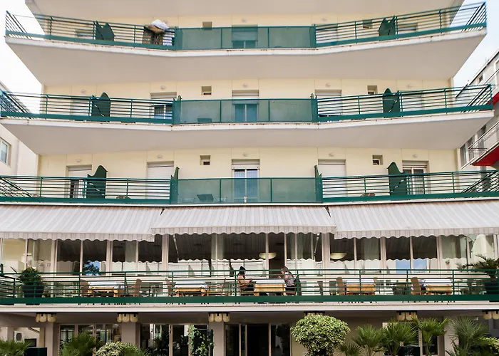 Hotel Plaza