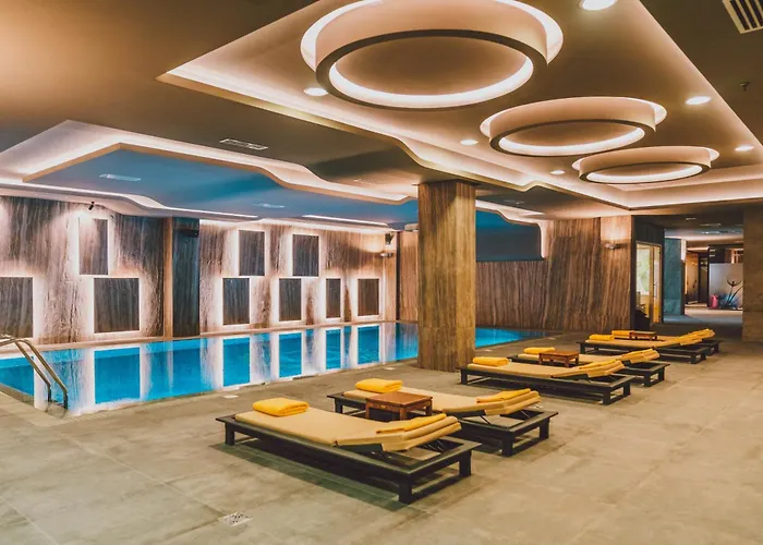 Emerald Hotel Laplje Selo