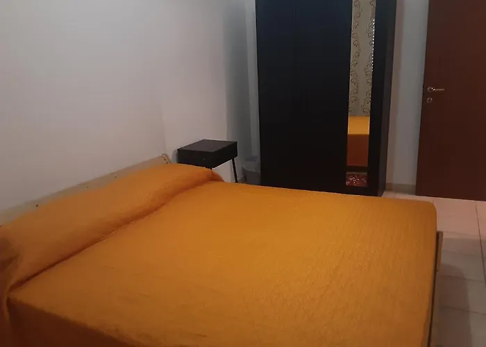 Locazione Menini - Camere zona stazione