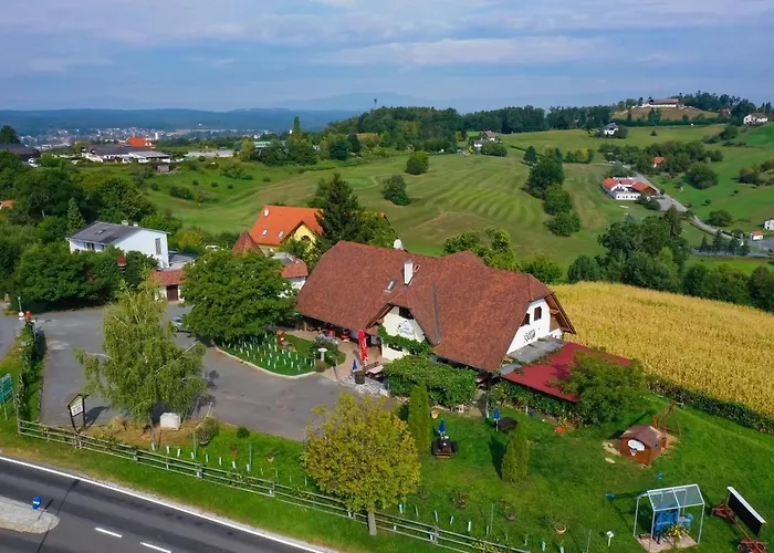 Golf & Thermenland Sonnenpension Fruehstueckshotel Burgauberg Stegersbach