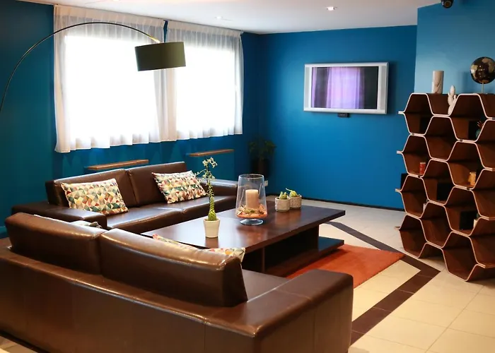 Orly Superior Hotel