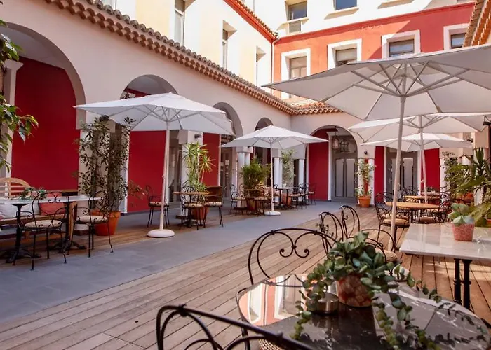 Hotel De Paris