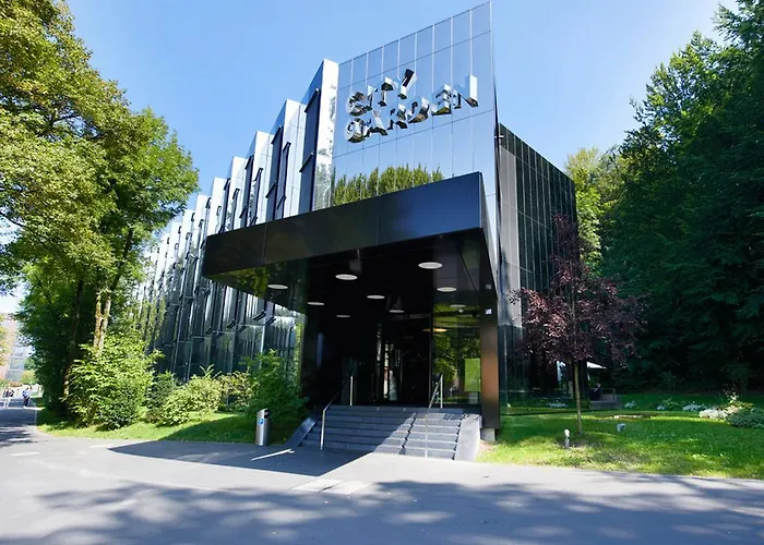 City Garden Hotel
