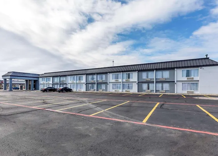 Quality Inn & Suites Sulphur Springs