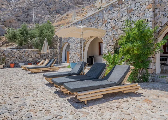 Epavlis Hotel & Spa Kamari 