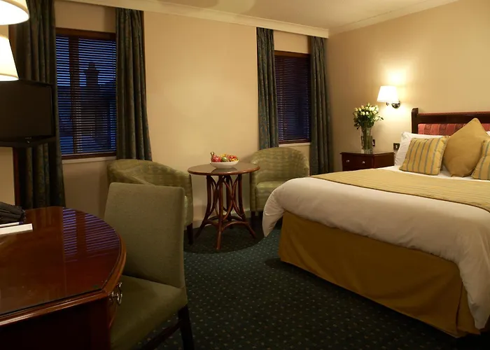 Bull ; Sure Collection By Best Western