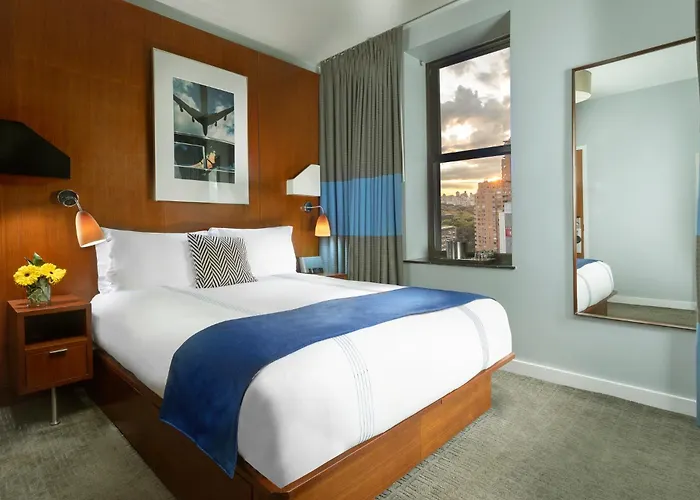 6 Columbus Central Park Hotel