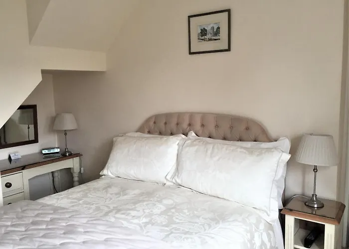 Coombe House