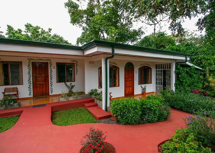 Hotel La Rosa De America