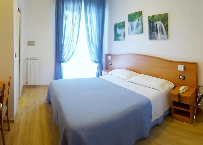 Hotel Mare Blu -- Boutique Pineto