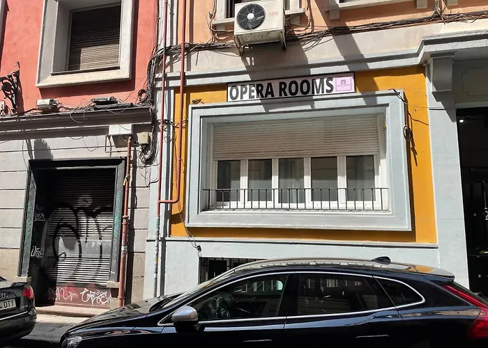 Opera Rooms