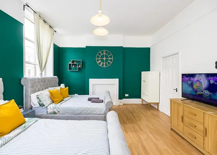 Pimlico Hub