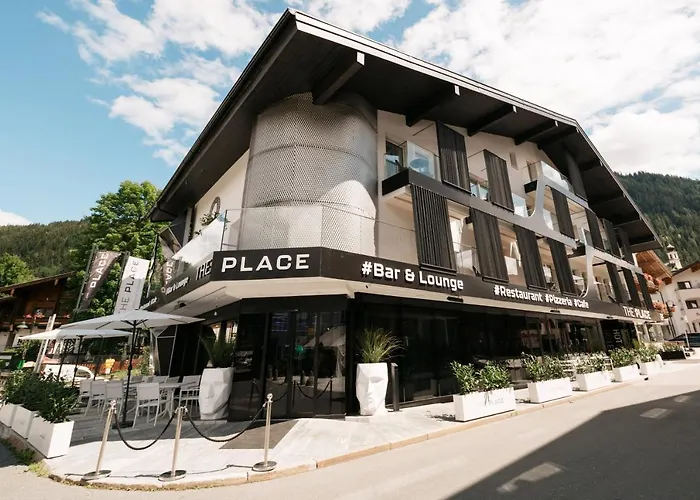Place Boutique & Design
