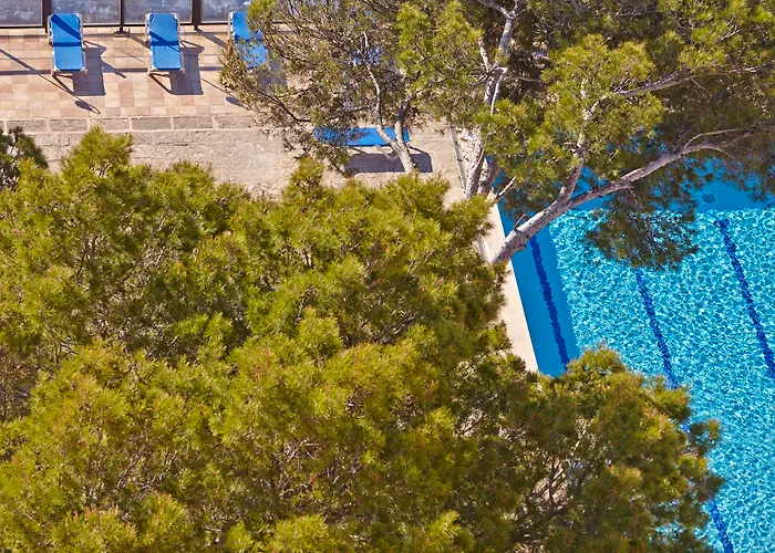 Mll Blue Bay