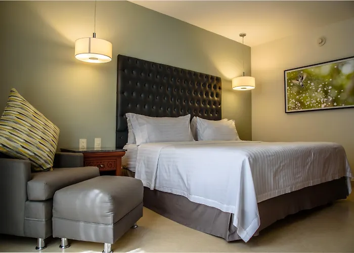 Holiday Inn By Ihg