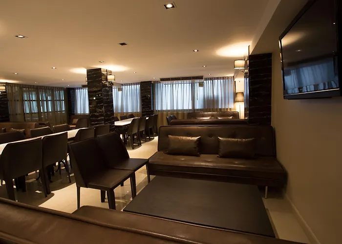 First House Hotel