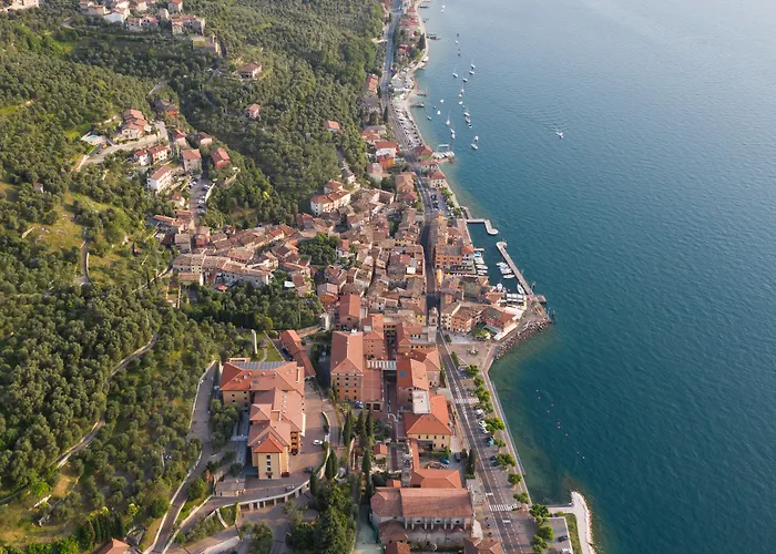 Hotel Garda Family House Castelletto Di Brenzone