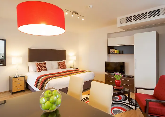 Escala Hotel&Suites