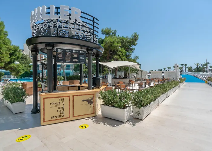 Hotel Titanic Deluxe Lara à Antalya