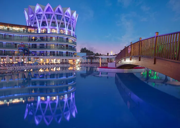 Hotel Granada Luxury Okurcalar