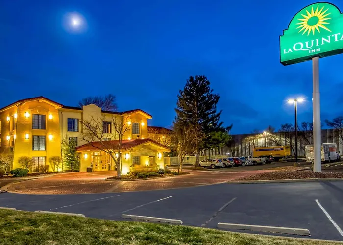 La Quinta Inn By Wyndham Colorado Springs Garden Of The Gods