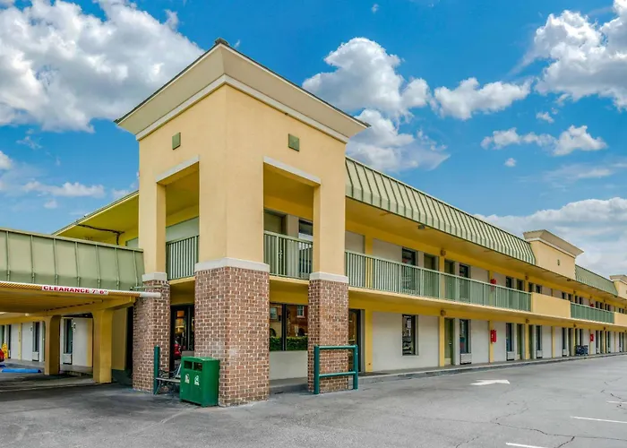 Quality Inn Savannah Historic District